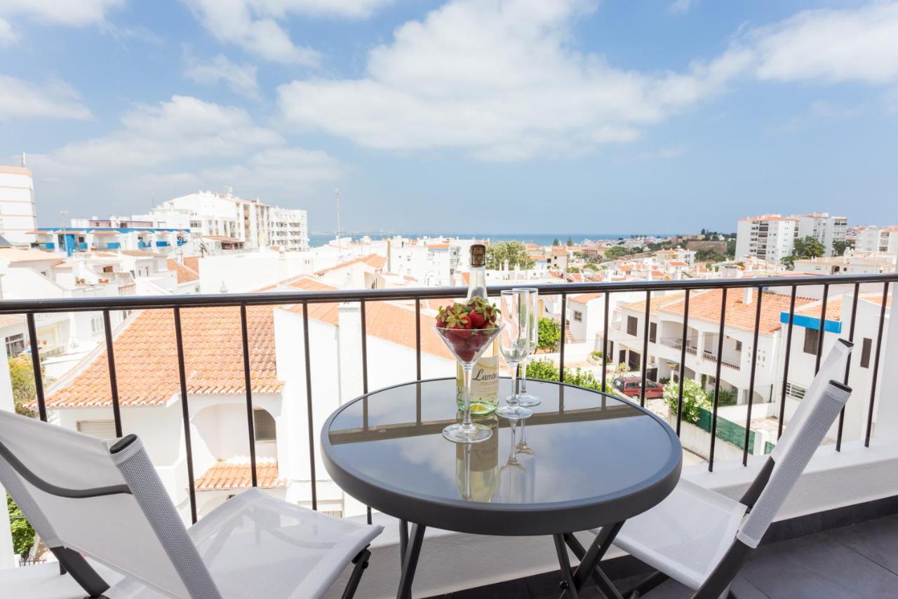 Stay On Top Apartments Lagos Ngoại thất bức ảnh