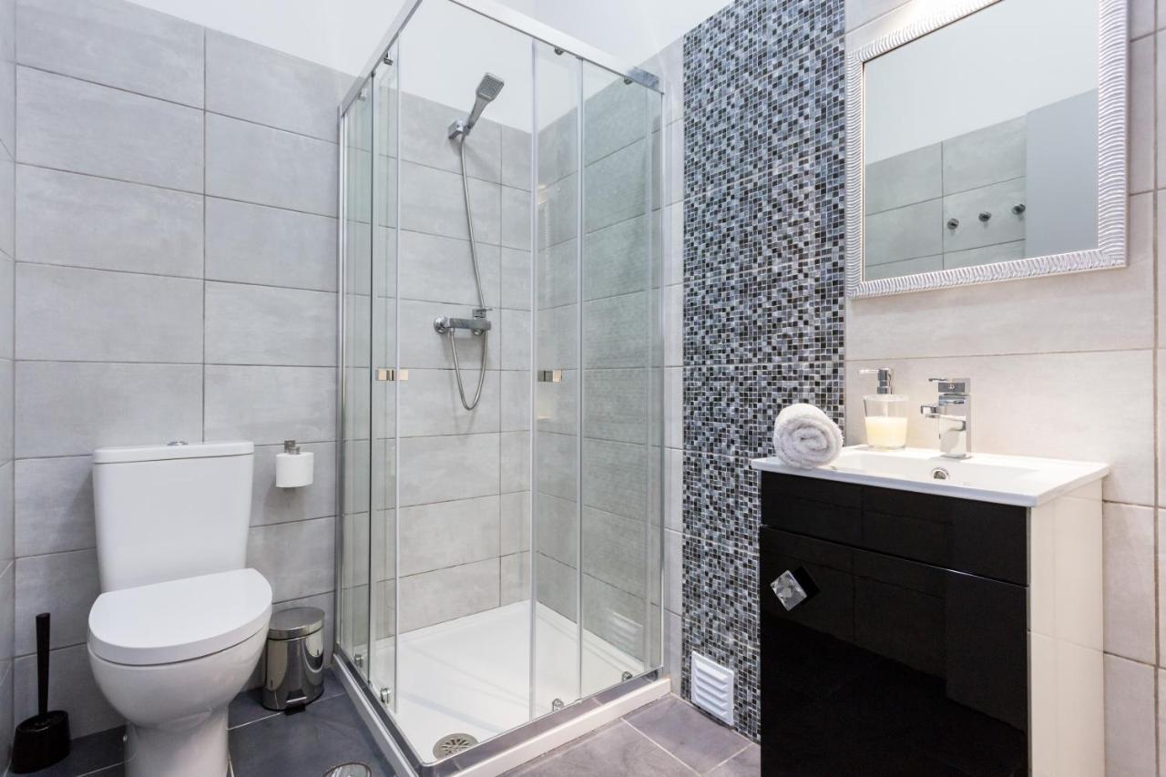 Stay On Top Apartments Lagos Ngoại thất bức ảnh